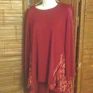 LOGO by Lori Goldstein Rayon size L 14/16 Top with Burnout Velvet & Satin